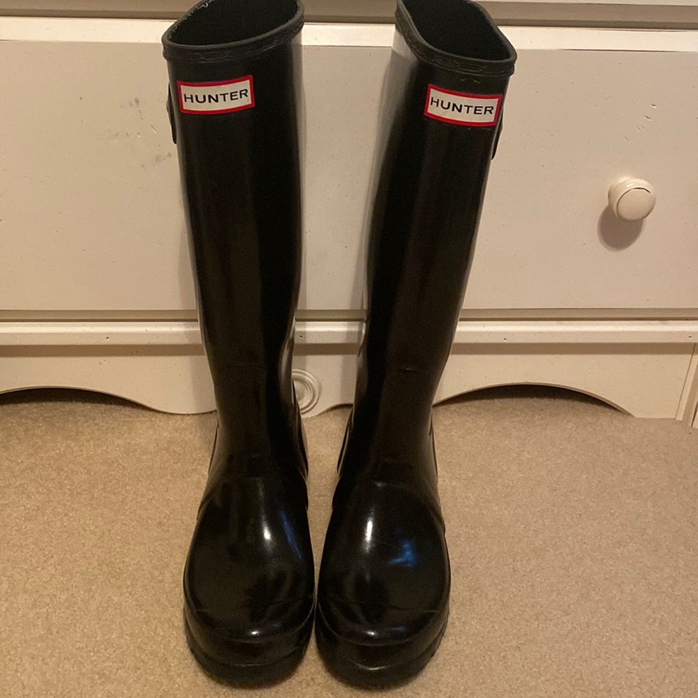 Hunter Women’s Original Tall Rain Boot- Black Size 7
